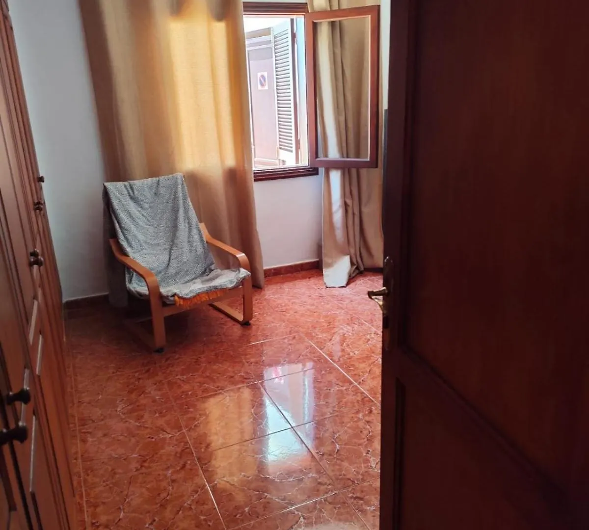 Pensjonat Hotel Banana Surf House Los Cristianos  Hiszpania