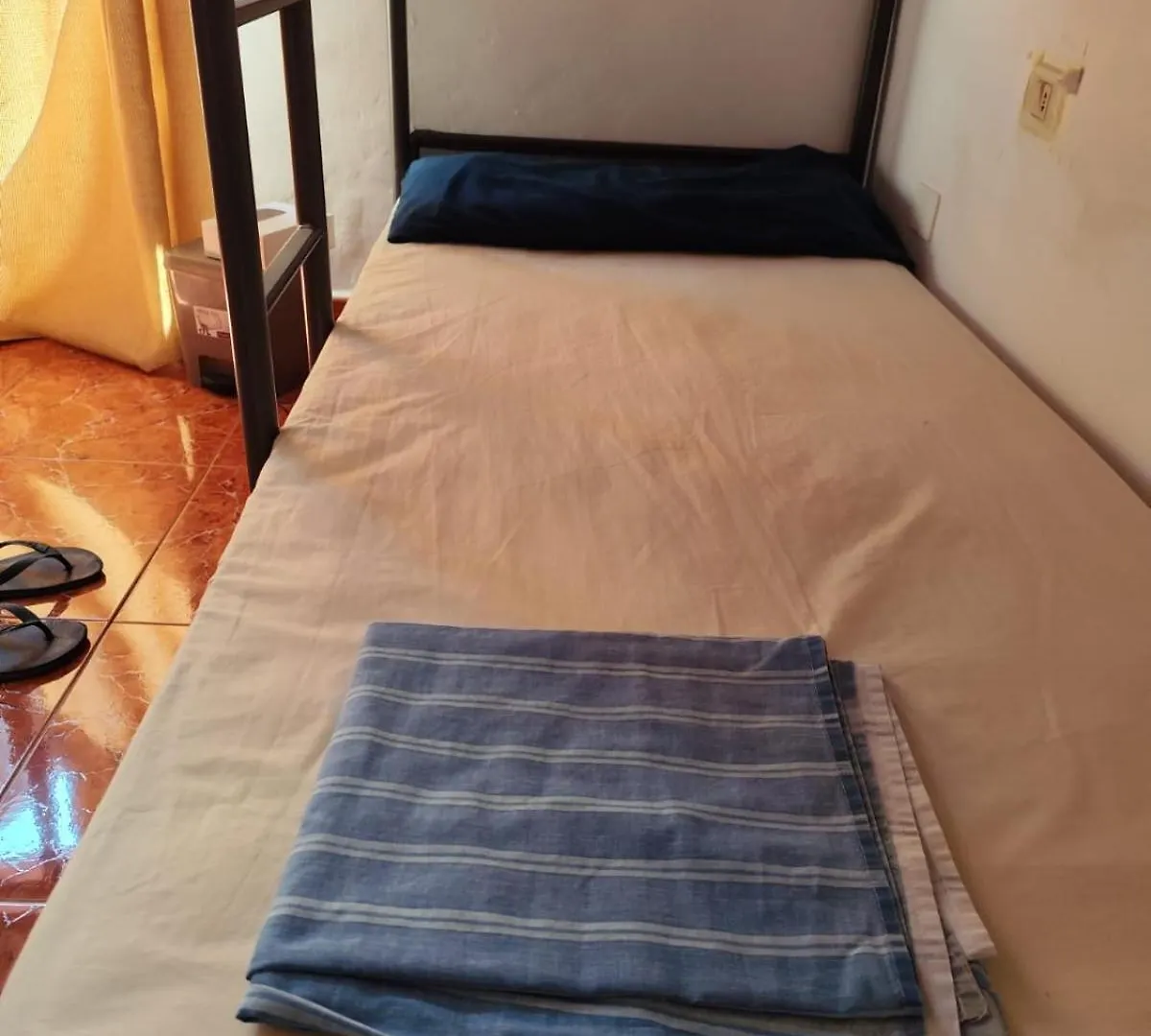 Banana Surf House Hotel Los Cristianos