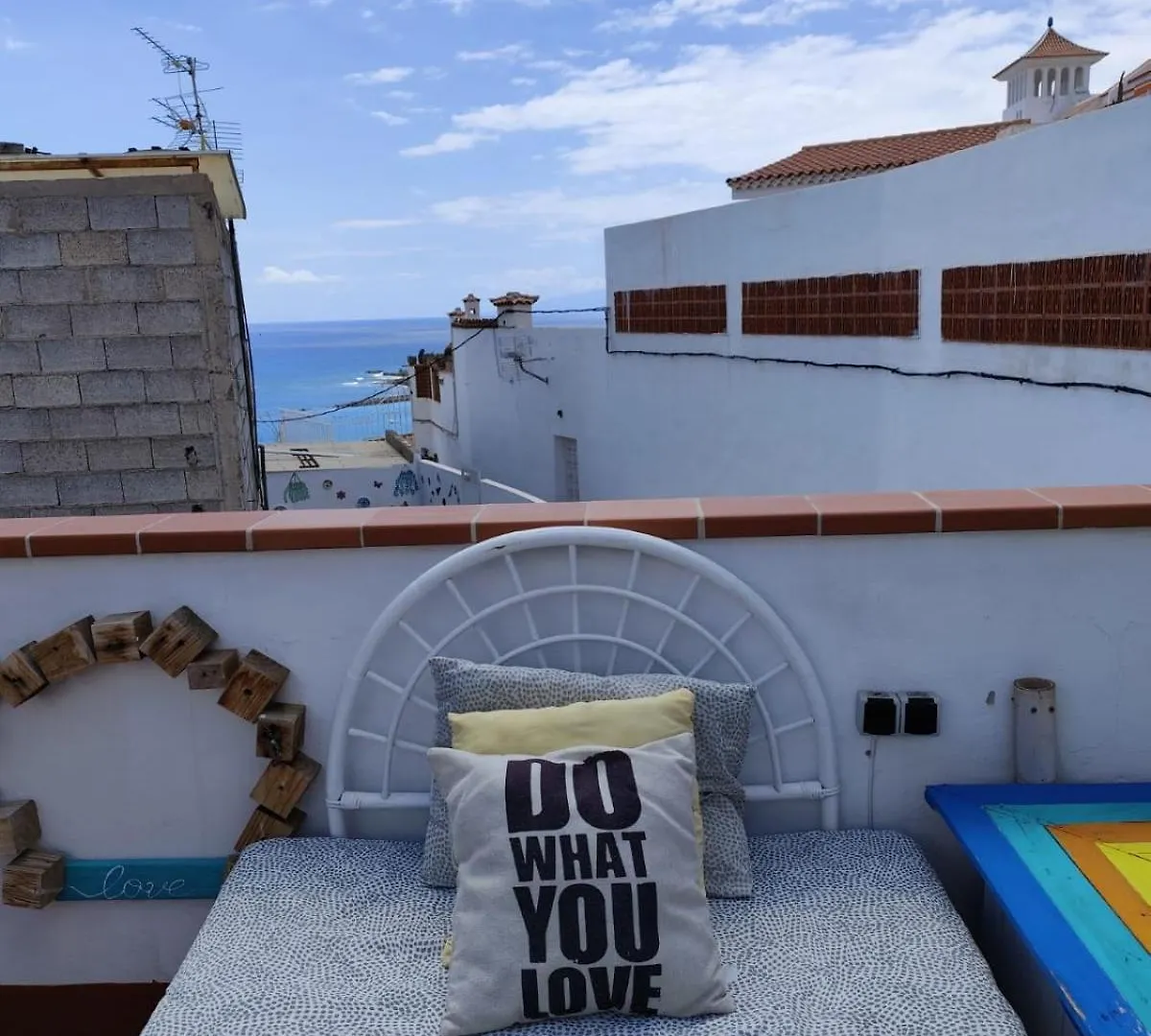 Hotel Banana Surf House Los Cristianos  0*, Los Cristianos (Tenerife)