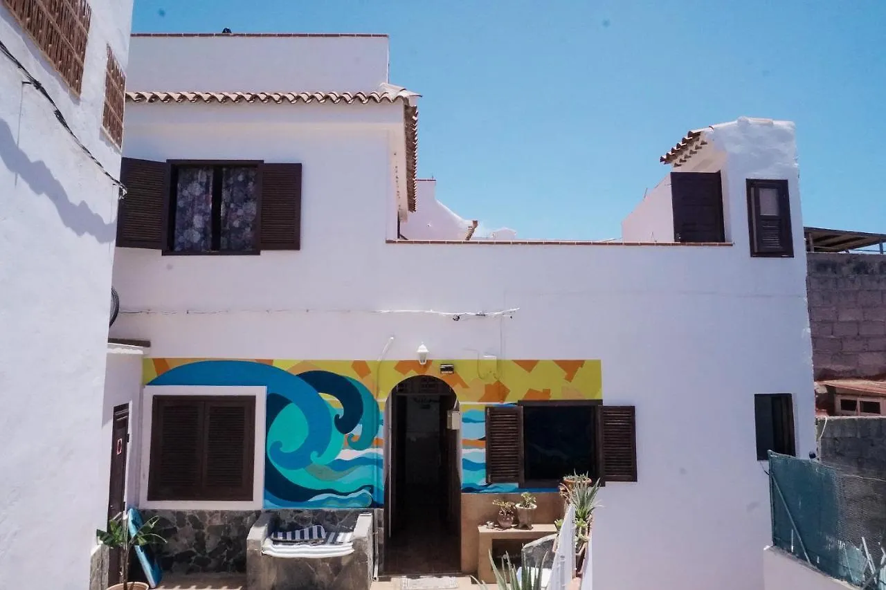 Banana Surf House Hotel Los Cristianos  0*, Los Cristianos (Tenerife) Spanje